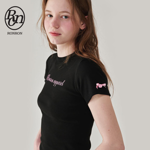 RONRON2024年夏季新款修身黑色显瘦短袖T恤logo印花韩版女式上衣