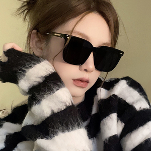 00同款货源tb6219921658淘宝木九十墨镜女2024款大脸无框太阳镜防