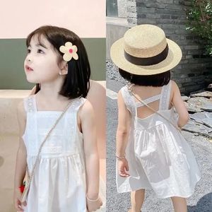巴拉巴拉清仓巴拉巴拉女童蕾丝连衣裙韩版中小儿童装白色公主裙小
