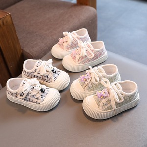 女宝宝鞋子2024年新款1一2-3岁春秋款学步室内帆布软底防滑幼童鞋