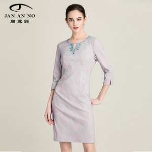简爱诺女装春季新款圆领7分袖修身显瘦包臀连衣裙j920016lq