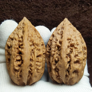 东北野生精品粗筋龙纹八宝玲珑塔塔尖大秋子楸子文玩核桃珍品收藏