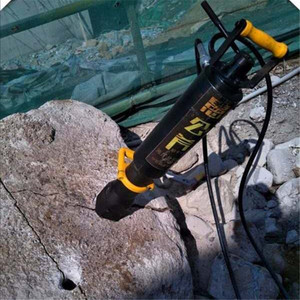 愚公斧液压劈裂机开山开矿碎劈破石桩开石器混凝土碎石液压劈裂棒