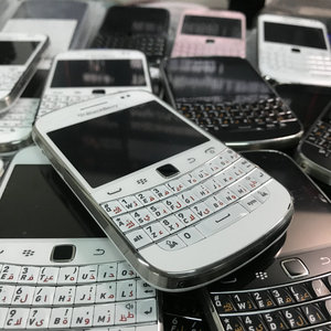 BlackBerry/黑莓 9900 9930一代机皇经典收藏 学生电话电信3g手机