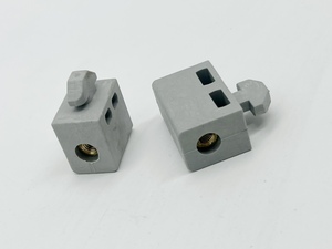 铝型材欧标间隔块 偏心胶粒 隔板固定件 30/40塑料镶嵌螺母连接块