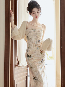 新中式国风水墨画吊带连衣裙配毛毛外套女秋冬高级感小洋装两件套