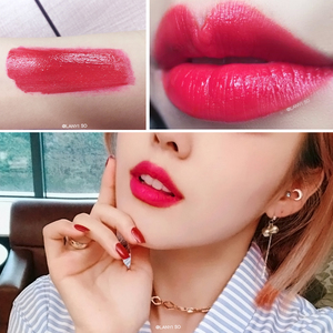 西柚大红色口红持久保湿不脱色防水滋润咬唇妆学生款可爱唇膏正品