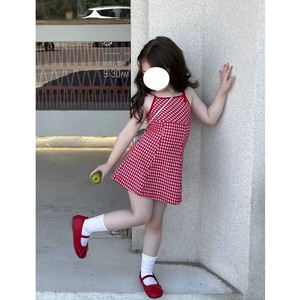 韩版童装女童连衣裙夏装儿童吊带裙女大童时髦炸街纯棉红色格子裙