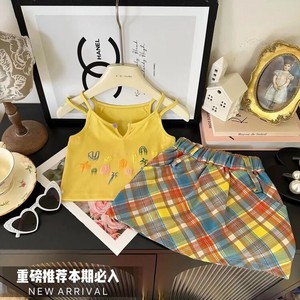 小女孩洋气两件套黄色夏装炸街衣服小童吊带短裙宝宝韩版女童套装