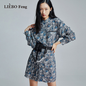 裂帛liebofeng设计师品牌2022年复古印花不对称百褶a字长袖连衣裙