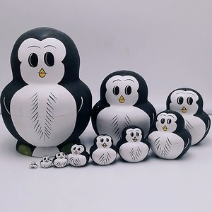 正版俄罗斯套娃10层企鹅不倒翁抖音儿童玩具节日礼品手工椴木1020