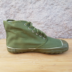 际华3517正品老式解放鞋绿色高腰大码黄胶农田务工劳保工作军训鞋