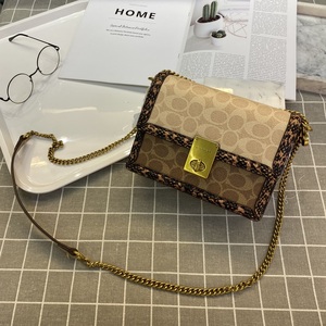 时尚女包绿513901翻盖气质个性百搭包纽扣小方包精致链条淑女包