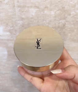 ysl圣罗兰散粉03号象牙白足足15g容量很大一个抄底价控油定妆蜜粉