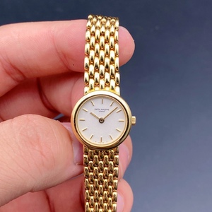 二手百达翡丽经典女士腕表18k黄金材质表径21mm白色表盘石英动力