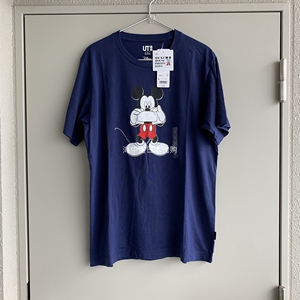 优衣库(ut)迪士尼联名新款半袖439633/439632