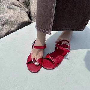AnnDemclenoestor平底沙滩鞋子女扣带红色拖鞋罗马风格仙女风凉鞋