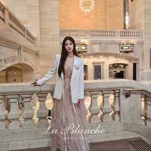 La Blanche自线独家气质奶白色立体玫瑰气质开叉高级感西装外套女