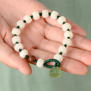 创意白玉菩提根手串佛珠挂件紫檀木岫玉石手链女简约单圈饰品串珠