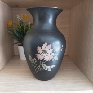 云南建水紫陶花瓶花插纯手工制作黑陶填刻花葫芦花瓶,直口瓶,蒜