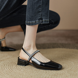 凉鞋女夏季2022年法式蝴蝶结透明水晶跟大码40码方头后空凉拖日韩良