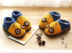 萌系手作手工毛线鞋秋冬家居小黄人可爱超萌毛线鞋手工编织材料包