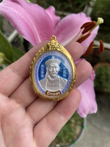 龙婆moon,2545年,二哥丰,纯银材质,金壳,tpc卡,国内现货