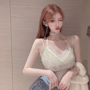 直播性感显胸衣服