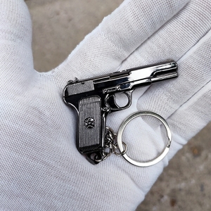 6cm迷你54式五四手枪托卡列夫 T33枪模型合金钥匙扣挂件挂饰礼品