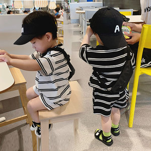 儿童套装2024夏季新款韩版宽松条纹短袖t恤短裤小孩洋气运动两件