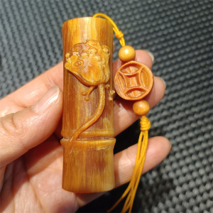 莲蓬手把件特价包邮文玩北沉香东北琥珀木明子松香木