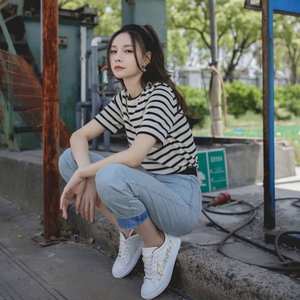 fyog 沈梦辰明星同款韩版宽松圆领上衣女减龄遮肉黑白条纹短袖t恤