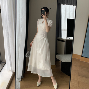 果哥家米白色新中式连衣裙女2024夏新款高端精致刺绣国风改良旗袍