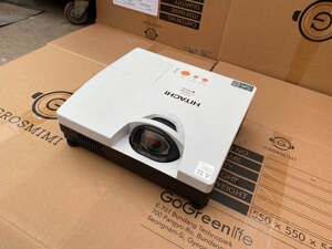 二手日立q51家用办公投影机高清1080p无线wifi同影院短焦3d播放器