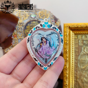 蛋蛋弟泰国佛牌 阿赞公