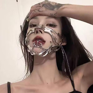 唇环赛博朋克金属面具机械感cos面罩拍照道具下巴半脸面饰女潮酷