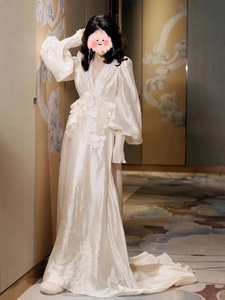 法式复古新娘晨袍敬酒服订婚礼服生日仙女裙高端白色拖尾连衣裙