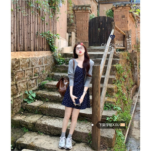韩版小个子休闲套装女夏季2024新款碎花吊带连衣裙防晒开衫两件套