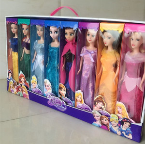 迪士尼公主娃娃八只装礼盒芭芘白雪公主长发灰姑娘爱莎睡美人玩具