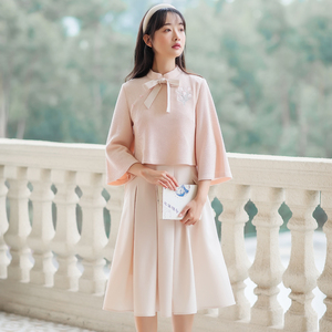 民国风女装春秋连衣裙假两件学院风文艺刺绣小个子温柔少女百褶裙
