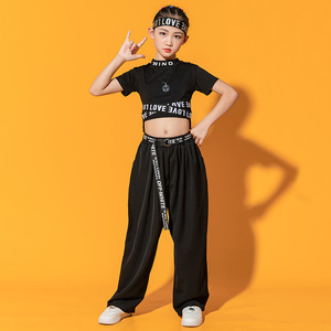 女童露肚脐短袖套装夏季2022新款小学生鬼步舞爵士舞走秀两件套潮