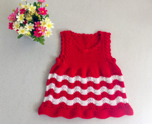 春秋儿童女童纯手工编织百搭大红夹白色毛线针织凤尾花背心连衣裙