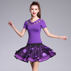 广场舞服装新款套装女夏季舞蹈套裙短袖演出服中老年练习跳舞衣服