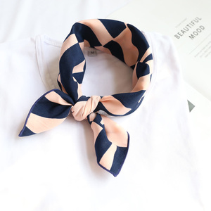 英伦百搭韩国小丝巾 软萌女生装饰小方巾领巾护脖小围巾多用新品