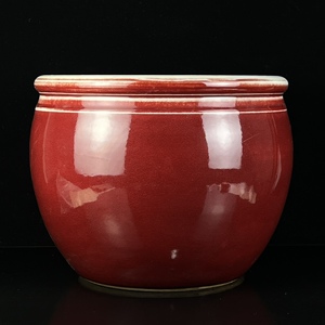 大清康熙祭红釉开片缸.高22.5*27.