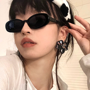 椭圆形黑色墨镜女高级感ins复古港风欧美辣妹太阳眼镜凹造型小脸