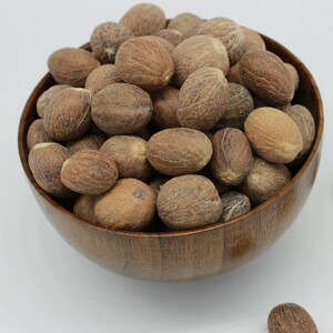 肉豆蔻 香料 肉蔻 豆蔻 肉蔻豆 中草药材 500g克50元包邮