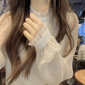 韩国雪纺衬衫女设计感小众春秋冬季2024新款长袖百搭蕾丝打底上衣