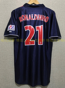 罗纳尔迪尼奥球衣小罗