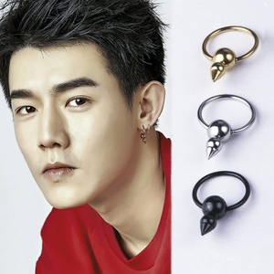 男士新品潮牌个性钛钢耳环鼻环韩版情侣尖锥形创意黑耳钉耳扣耳饰